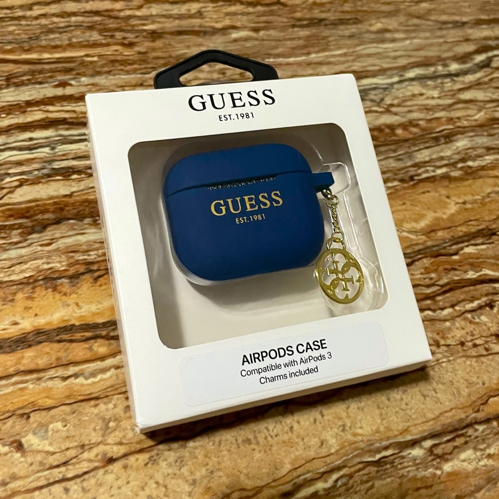 Guess Blue AirPods 3 Protective Case Cover NWT